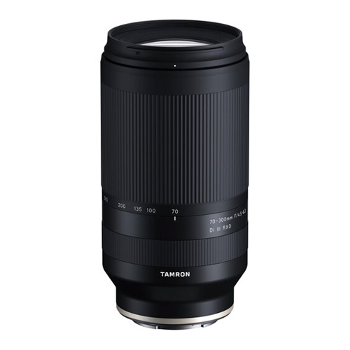Lente Tamron 70-300mm F//4.5-6.3 Di III RXD para Sony E